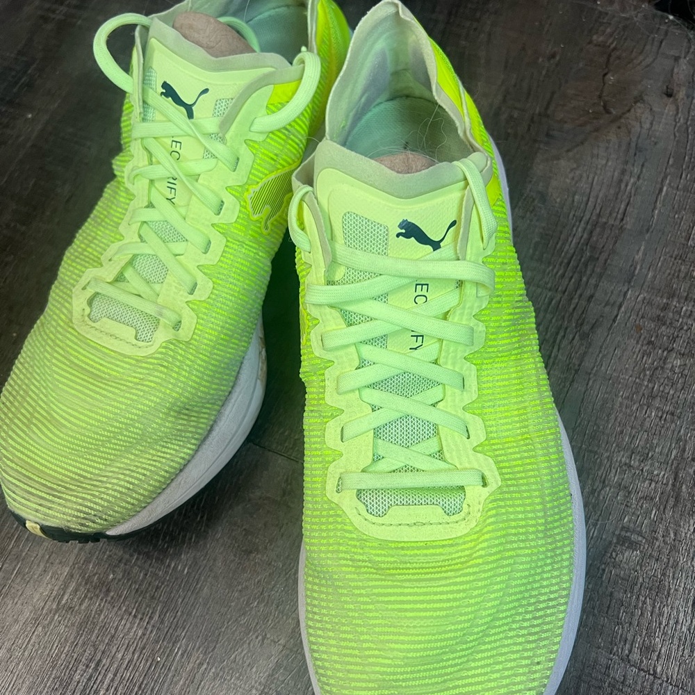 Puma Men's 9 Nitro Electrify running and walking shoes
